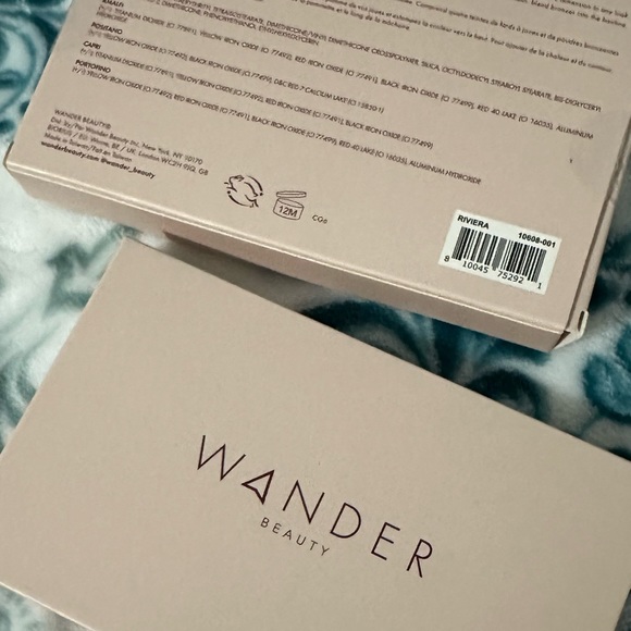 2/$25 WANDER BEAUTY RIVIERA BLUSH AND BRONZER PALETTE! - Picture 3 of 3